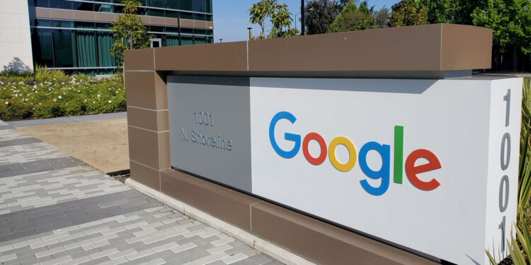 Google announces 12,000 job cut