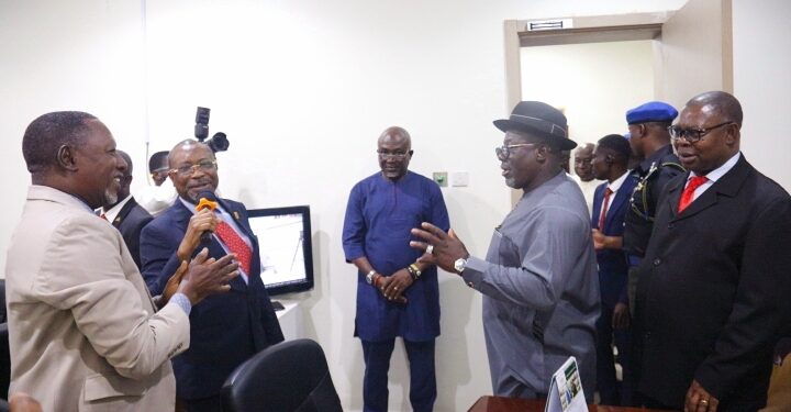 Delta State workers gets N5bn from govt