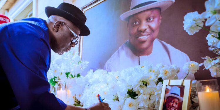 Oborevwori Pays Condolence Visit To Uduaghan’s Family